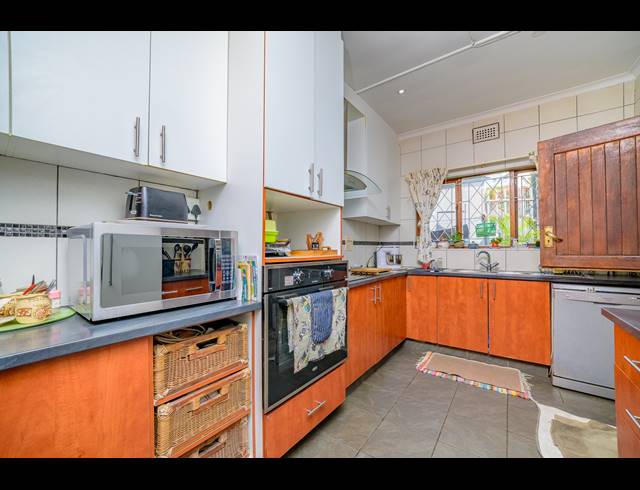 3 BEDROOM HOUSE FOR SALE IN MALVERN